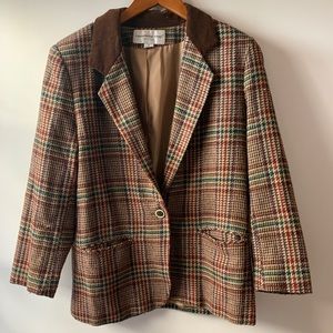 Vintage women’s multicolored tweed blazer